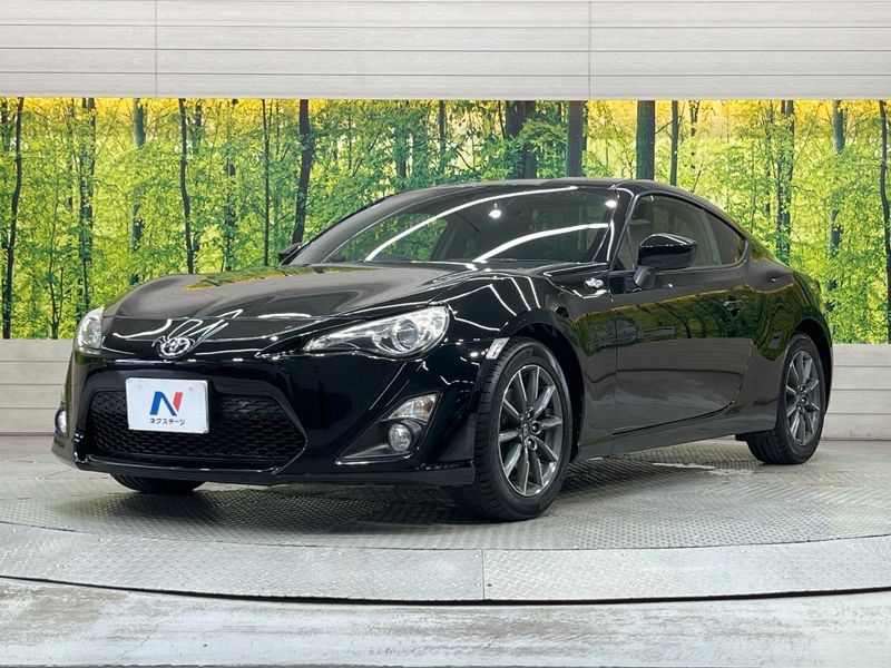 2014 Toyota 86 DBA-ZN6 (UW-6ab0a27712fab)[28]