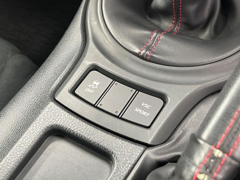 2014 Toyota 86 DBA-ZN6 (UW-6ab0a27712fab)[20]