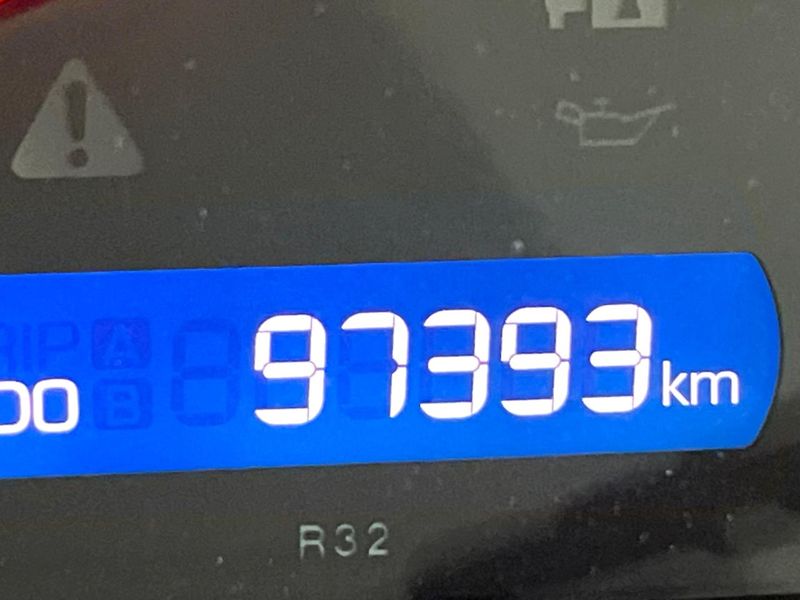 2016 Toyota Voxy DBA-ZRR85G (UW-6ab0a28bf0f24)[2]