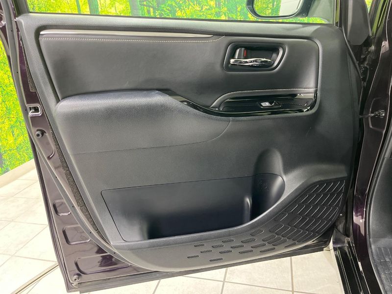 2017 Toyota Esquire DBA-ZRR85G (UW-6ab0a28cd06cd)[22]