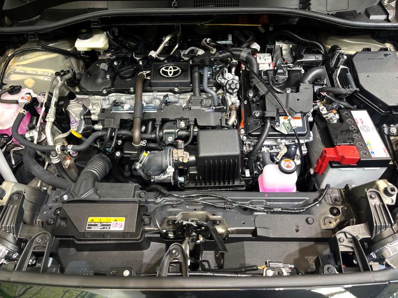 2025 Toyota Corolla Cross 6AA-ZVG13 (UW-6ab0a2995def4)[11]