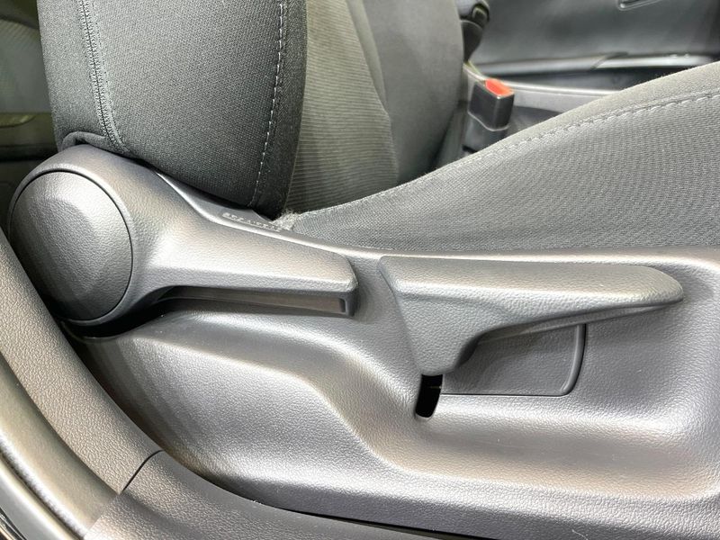 2021 Toyota Prius 6AA-ZVW51 (UW-6ab0a2aeefb1e)[14]