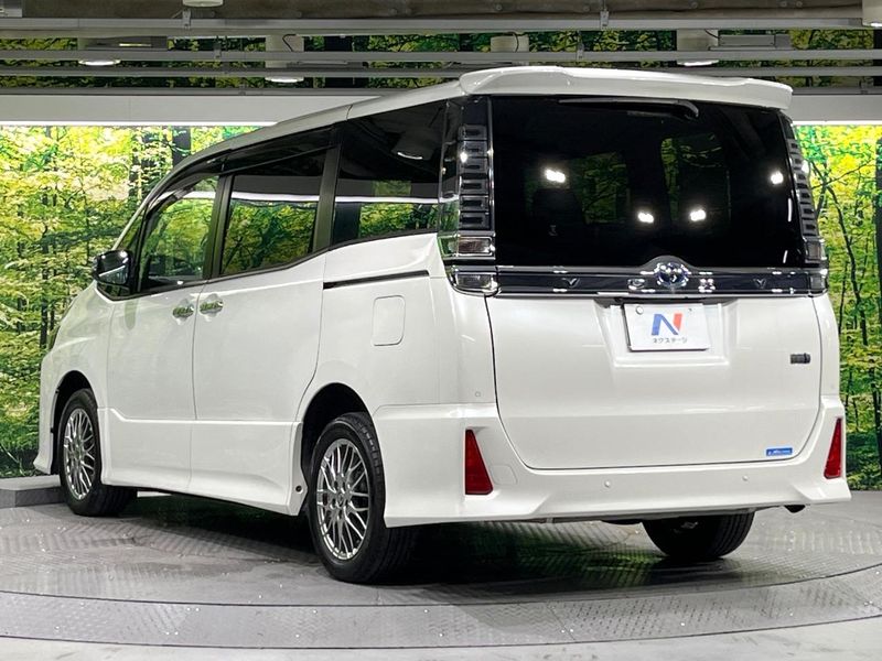 2021 Toyota Voxy 6AA-ZWR80W (UW-6ab0a2c0aefc8)[14]