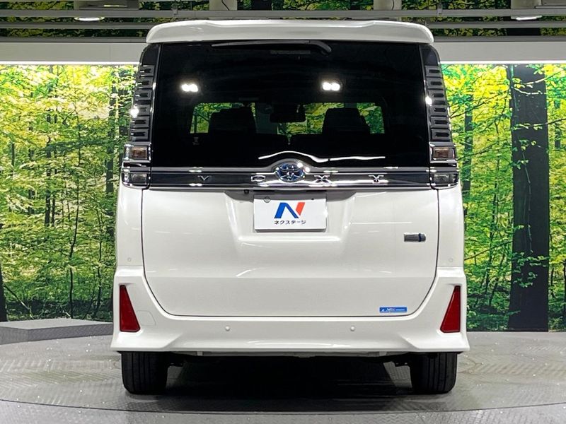 2021 Toyota Voxy 6AA-ZWR80W (UW-6ab0a2c0aefc8)[13]
