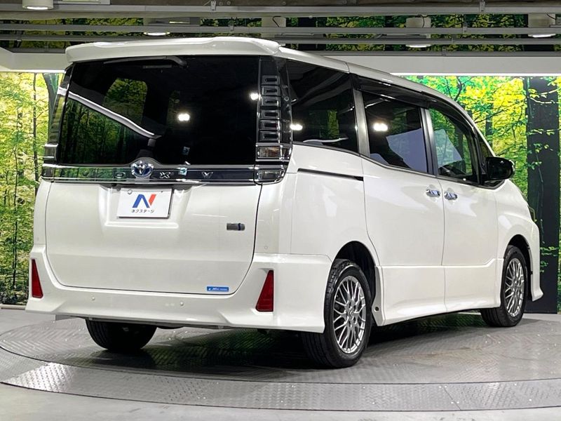 2021 Toyota Voxy 6AA-ZWR80W (UW-6ab0a2c0aefc8)[12]