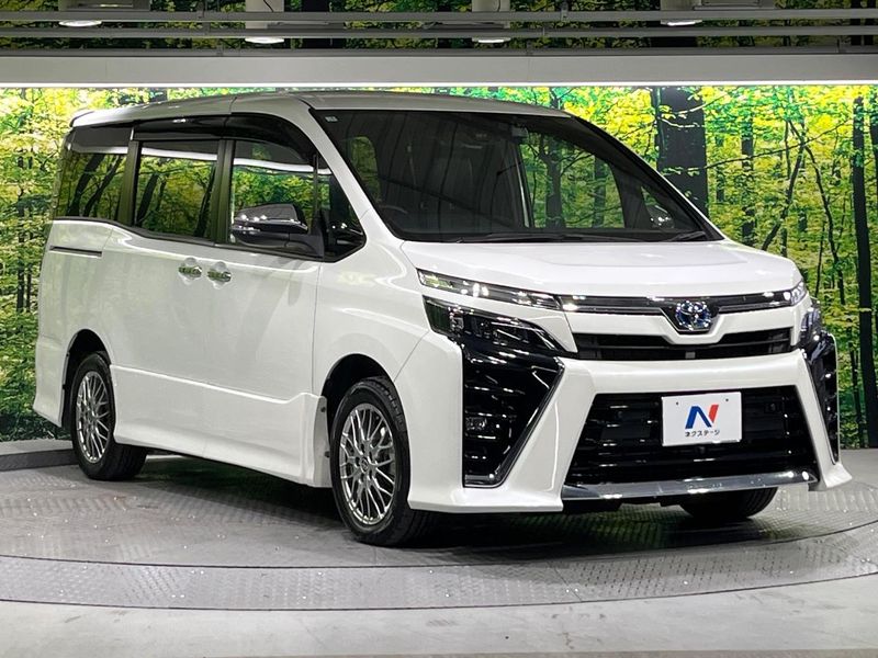 2021 Toyota Voxy 6AA-ZWR80W (UW-6ab0a2c0aefc8)[10]