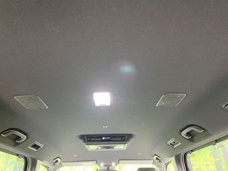 2023 Toyota Voxy 6AA-ZWR90W (UW-6ab0a2c9065dc)[13]