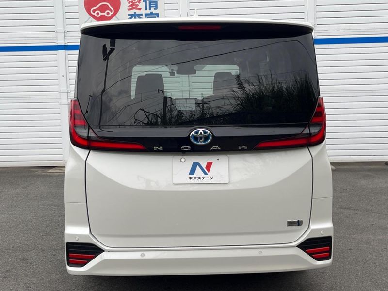 2023 Toyota Noah 6AA-ZWR90W (UW-6ab0a2c9d5952)[25]