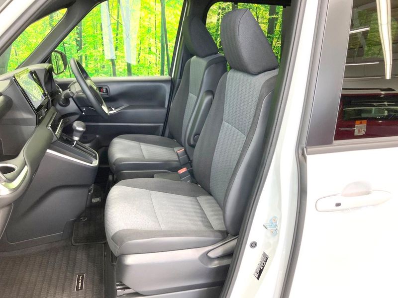 2026 Toyota Noah 6AA-ZWR90W (UW-6ab0a2d066db4)[14]