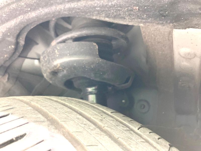 2026 Toyota Noah 6AA-ZWR90W (UW-6ab0a2d066db4)[5]