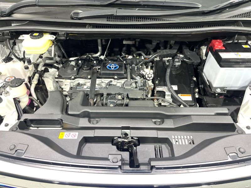 2023 Toyota Voxy 6AA-ZWR95W (UW-6ab0a2d45b5a7)[12]
