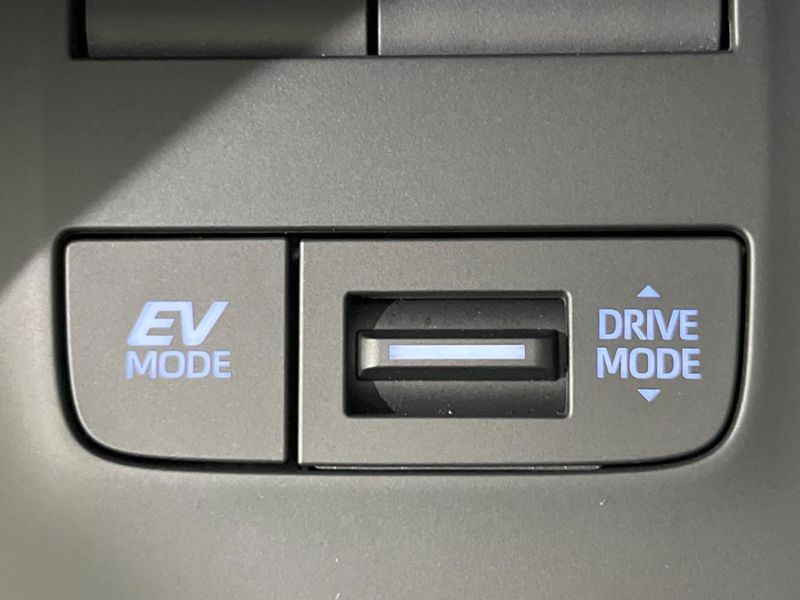2021 Toyota Harrier Hybrid 6AA-AXUH85 (UW-6ab1f04e42d5b)[26]