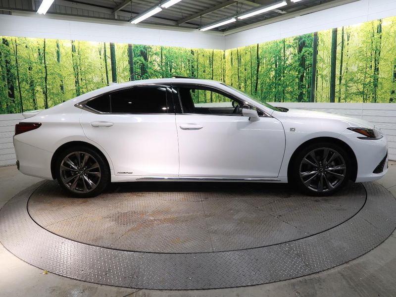 2020 Lexus ES 6AA-AXZH10 (UW-6ab1f051ac8ec)[7]