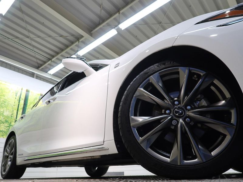 2020 Lexus ES 6AA-AXZH10 (UW-6ab1f051ac8ec)[21]