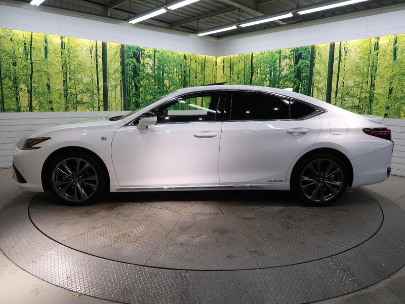 2020 Lexus ES 6AA-AXZH10 (UW-6ab1f051ac8ec)[16]