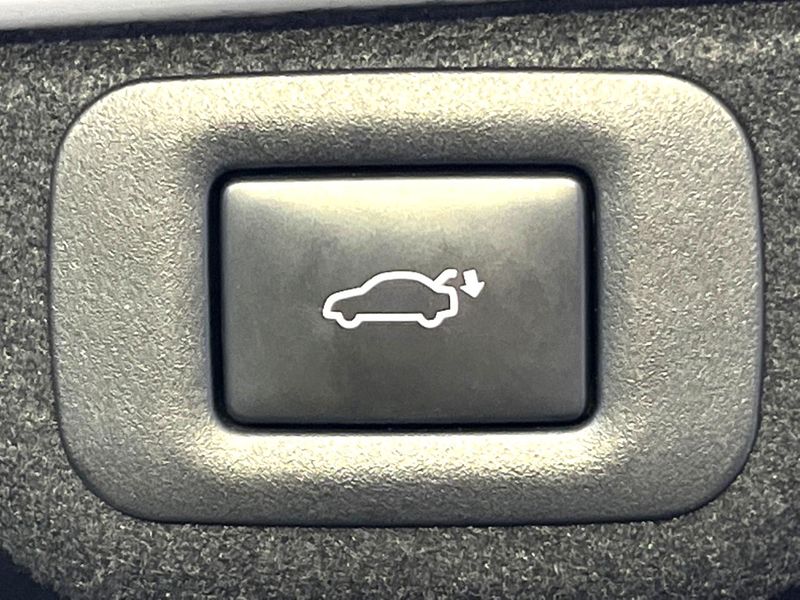 2022 Lexus ES 6AA-AXZH11 (UW-6ab1f051e81a0)[25]