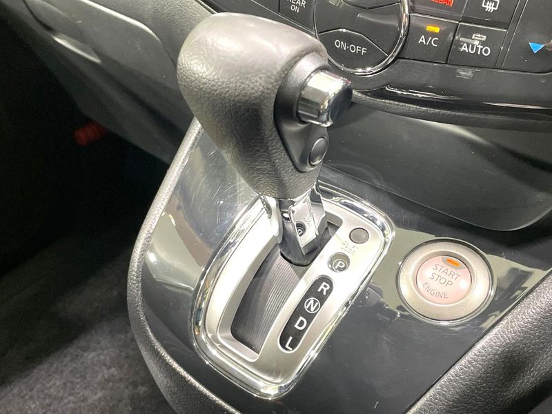 2011 Nissan Serena DBA-FC26 (UW-6ab1f0d4bec03)[26]