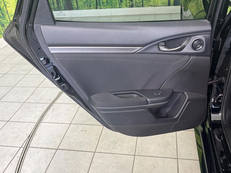 2017 Honda Civic DBA-FK7 (UW-6ab1f0de61af3)[8]