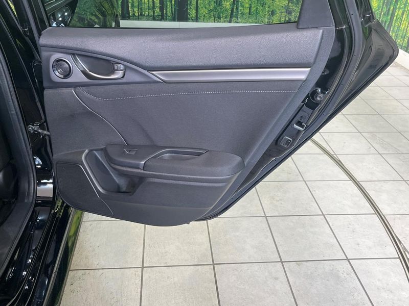 2017 Honda Civic DBA-FK7 (UW-6ab1f0de61af3)[24]