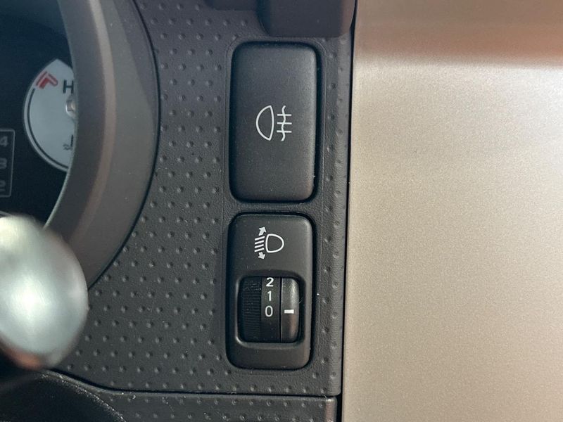 2014 Toyota FJ CRUISER CBA-GSJ15W (UW-6ab1f1220c389)[5]