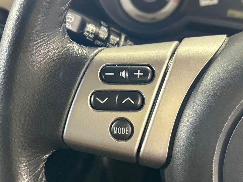 2014 Toyota FJ CRUISER CBA-GSJ15W (UW-6ab1f1220c389)[11]