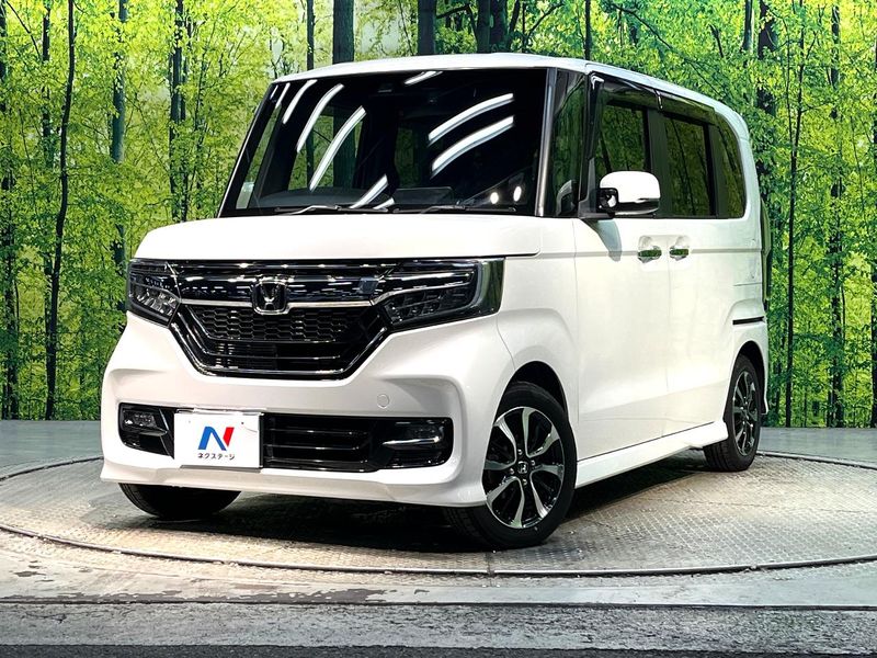2018 Honda N-BOX CUSTOM DBA-JF3 (UW-6ab1f1876c9ab)[0]