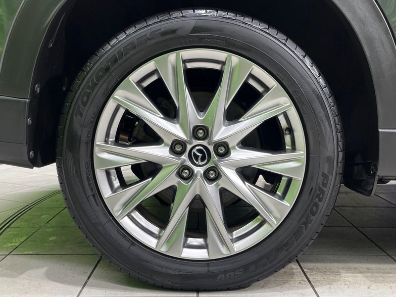 2018 Mazda CX-8 3da-kg2p (UW-6ab1f1dd52af3)[16]