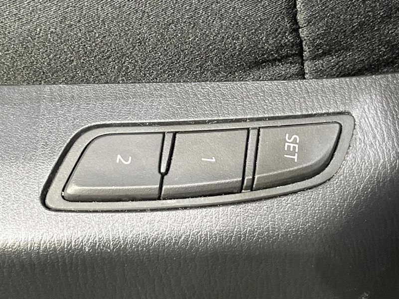 2018 Mazda CX-8 3da-kg2p (UW-6ab1f1dd7a043)[24]