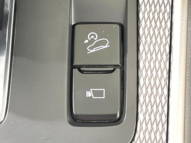 2022 Mazda CX-60 3CA-KH3R3P (UW-6ab1f1e6c7acf)[29]