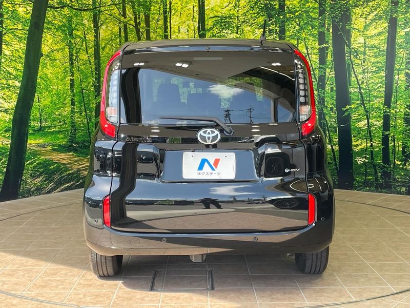 2025 Toyota Sienta 6AA-MXPL10G (UW-6ab1f2f48871a)[13]