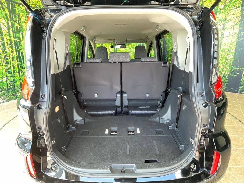 2025 Toyota Sienta 6AA-MXPL10G (UW-6ab1f2f48871a)[26]
