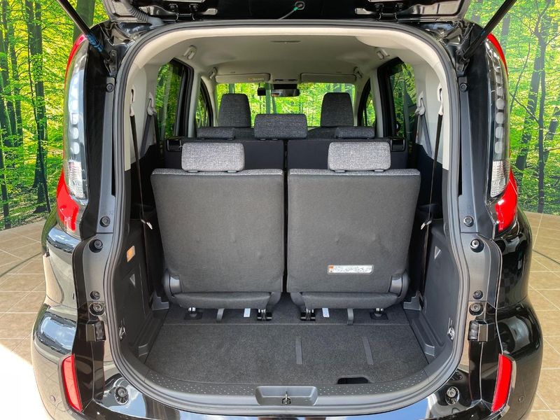 2025 Toyota Sienta 6AA-MXPL10G (UW-6ab1f2f48871a)[23]