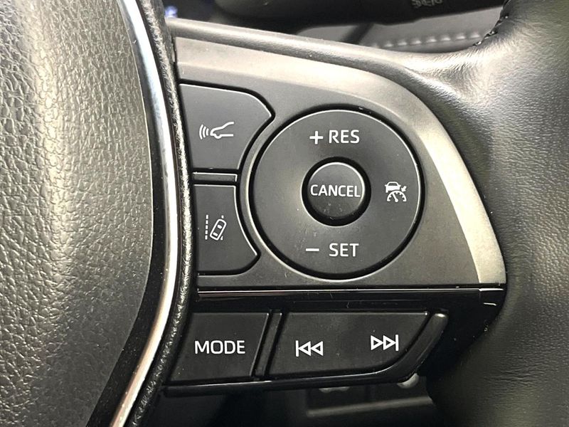 2020 Toyota Harrier 6BA-MXUA80 (UW-6ab1f2f9dc32d)[16]