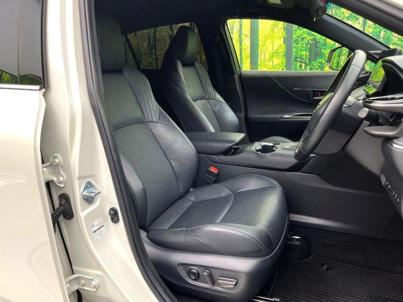 2020 Toyota Harrier 6BA-MXUA80 (UW-6ab1f2f9dc32d)[28]