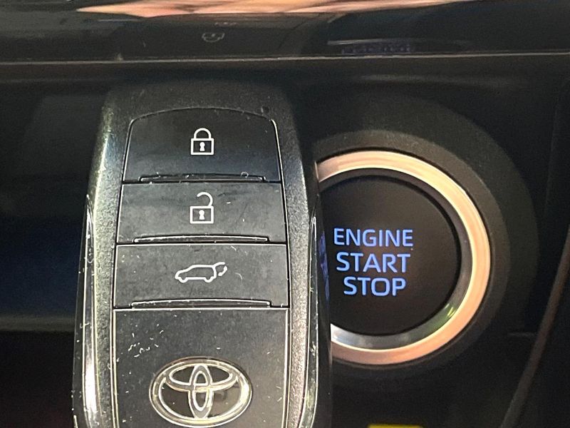2020 Toyota Harrier 6BA-MXUA80 (UW-6ab1f2f9dc32d)[10]