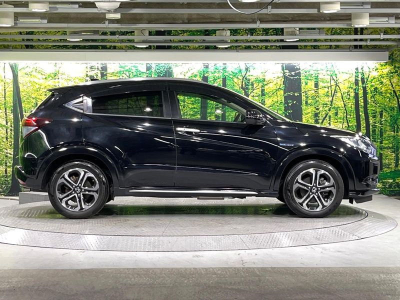 2018 Honda Vezel DAA-RU3 (UW-6ab1f35f39186)[12]