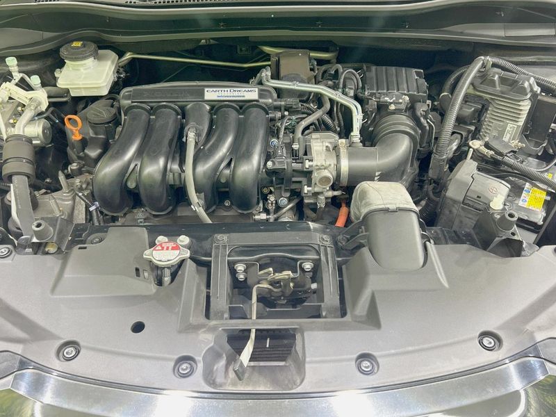 2018 Honda Vezel DAA-RU3 (UW-6ab1f35f3aa18)[4]