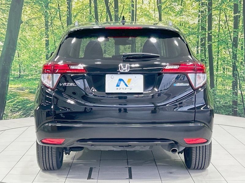 2018 Honda Vezel DAA-RU3 (UW-6ab1f35f3aa18)[19]