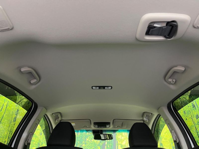 2017 Honda Vezel DAA-RU4 (UW-6ab1f361d1b35)[13]