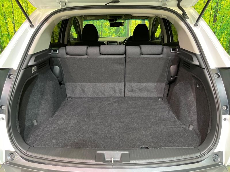 2017 Honda Vezel DAA-RU4 (UW-6ab1f361d1b35)[9]