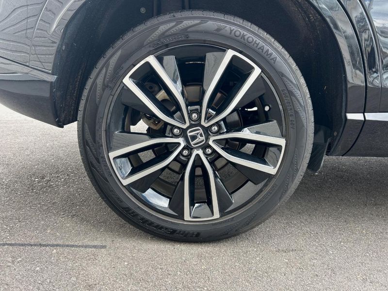2021 Honda Vezel 6AA-RV5 (UW-6ab1f365a148f)[10]