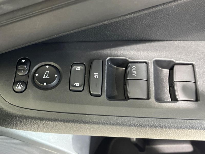 2024 Honda Vezel 6AA-RV6 (UW-6ab1f372bea54)[29]