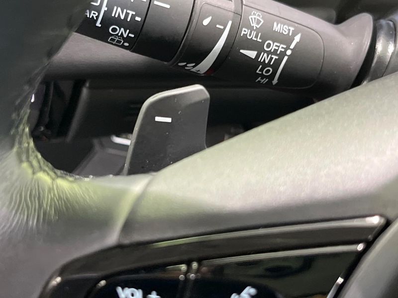 2024 Honda Vezel 6AA-RV6 (UW-6ab1f372bea54)[20]