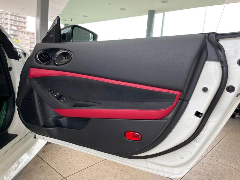 2025 Nissan Fairlady Z 5BA-RZ34 (UW-6ab1f373e6423)[27]
