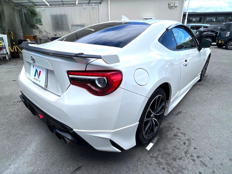 2019 Toyota 86 4BA-ZN6 (UW-6ab1f3ec9abc6)[28]