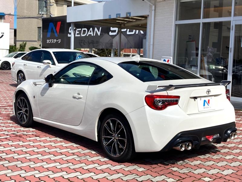 2020 Toyota 86 4BA-ZN6 (UW-6ab1f3ecc1463)[16]