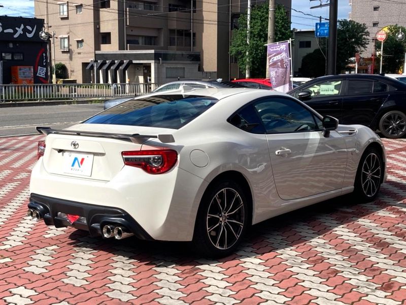 2020 Toyota 86 4BA-ZN6 (UW-6ab1f3ecc1463)[17]