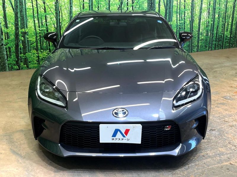 2025 Toyota GR86 3BA-ZN8 (UW-6ab1f3ef9c771)[12]