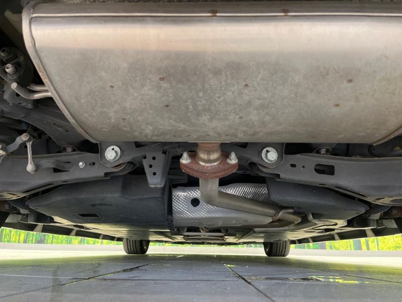 2017 Toyota Prius DAA-ZVW51 (UW-6ab1f42c1f4a2)[20]