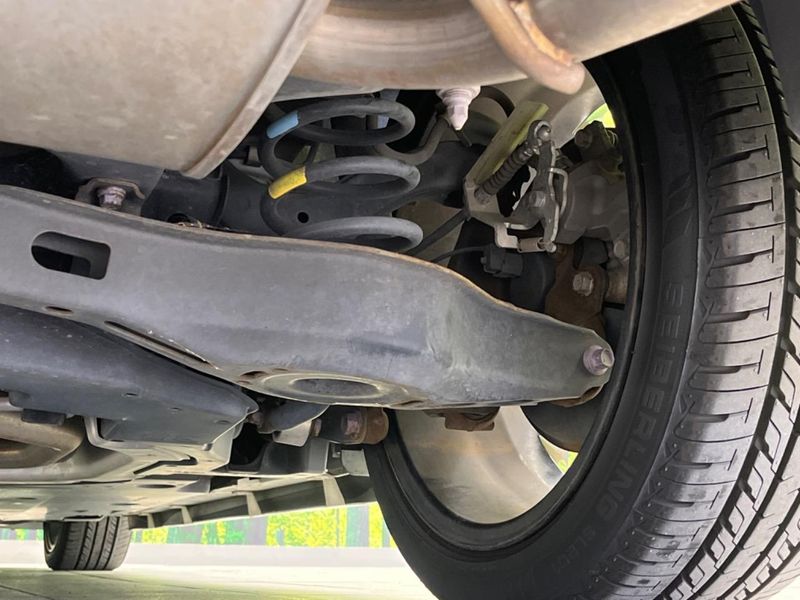 2017 Toyota Prius DAA-ZVW51 (UW-6ab1f42c1f4a2)[21]